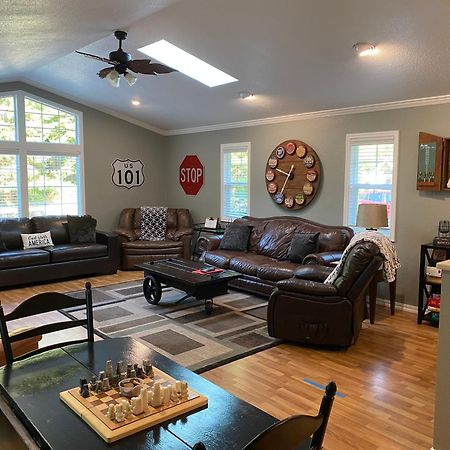 Get Away In The Redwoods Apartment Crescent City Luaran gambar
